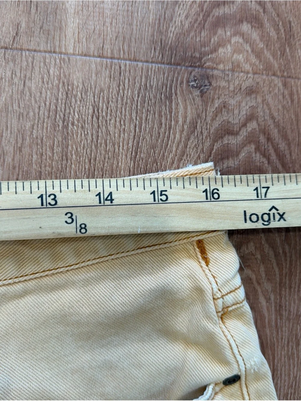 Vintage Lucky Brand Dungarees By Gene Montesano Jeans Mens Relaxed Fit USA Made